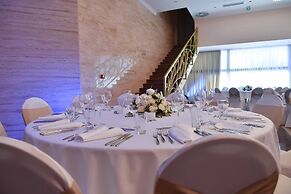 HOTEL NAIS