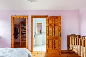 Large 5-bed Country House, Aughagower, Westport,