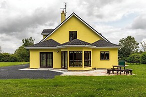 Large 5-bed Country House, Aughagower, Westport,