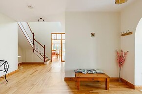 Large 5-bed Country House, Aughagower, Westport,