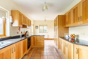 Large 5-bed Country House, Aughagower, Westport,