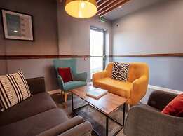 Vibrant Rooms in ABERDEEN - SK - Campus Accommodation