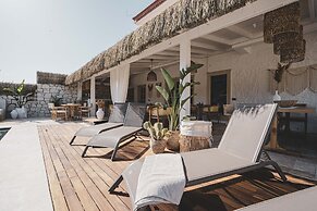 Voger Alacati Silence