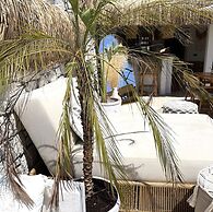 Voger Alacati Silence