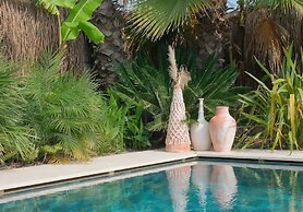 Voger Alacati Silence