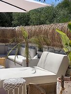 Voger Alacati Silence