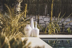 Voger Alacati Silence