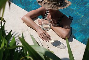 Voger Alacati Silence