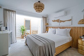 Voger Alacati Silence