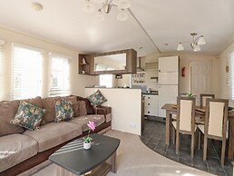 Audrey's Lodge, Foxburrow Hang