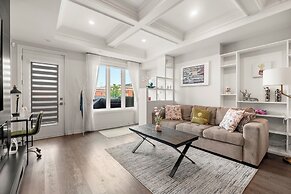 GLOBALSTAY Luxury Townhouse Minutes Away From Waterfront