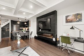 GLOBALSTAY Luxury Townhouse Minutes Away From Waterfront