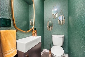 GLOBALSTAY Luxury Townhouse Minutes Away From Waterfront