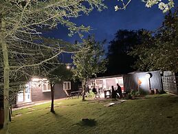 Stunning 2-bed Cabin in Nantglyn Denbigh