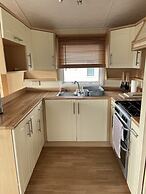 Beautiful 2-bed Static Caravan