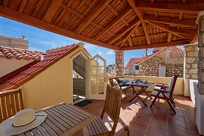 Hedera Estate, Hedera A22