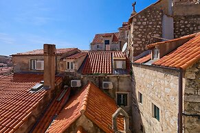 Hedera Estate, Hedera A22