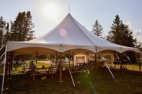 Hôtel UNIQ - Domaine Saint-Bernard