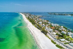 AMI Gulf Lookout-views Of The Gulf From Every Room-rooftop Terrace