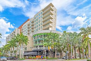 Spacious 3-Bedroom in the Heart Miami