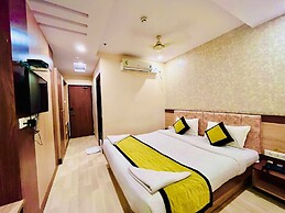 Hotel SM Deccan Park