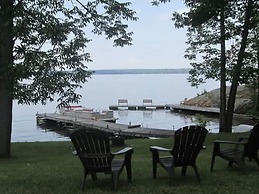 Edgewater Motel & Campground