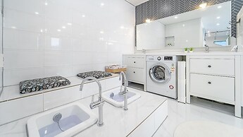 Chungnam Cheongyang Kongmaea Poolvilla