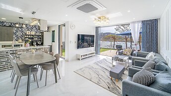 Chungnam Cheongyang Kongmaea Poolvilla