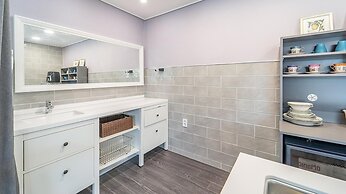 Chungnam Cheongyang Kongmaea Poolvilla