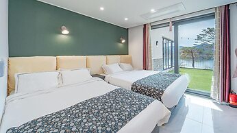 Chungnam Cheongyang Kongmaea Poolvilla