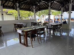 Beach Club Lombok by Bale Solah