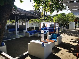 Beach Club Lombok by Bale Solah