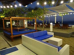 Beach Club Lombok by Bale Solah