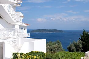 Oniro Skiathos