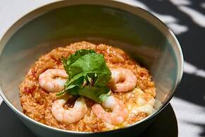 OMO5 Kyoto Sanjo by Hoshino Resorts