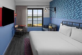 Caption BY Hyatt Beale Street Memphis