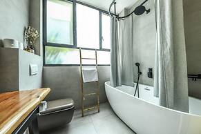 Stylish and Modern 3BR TelAviv Apartment