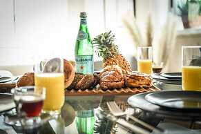 Stylish and Modern 3BR TelAviv Apartment