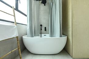 Stylish and Modern 3BR TelAviv Apartment