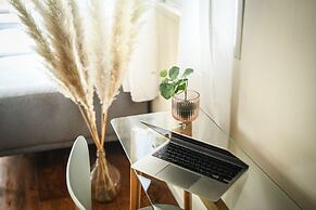 Stylish and Modern 3BR TelAviv Apartment