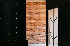 Crystal House - LoftAffair Collection