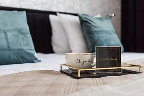 Crystal House - LoftAffair Collection