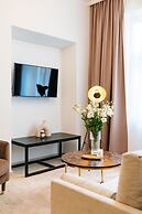 Crystal House - LoftAffair Collection