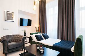 Crystal House - LoftAffair Collection