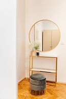 Crystal House - LoftAffair Collection