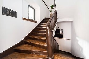 Crystal House - LoftAffair Collection