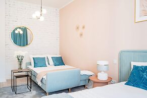 Crystal House - LoftAffair Collection