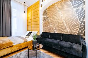 Crystal House - LoftAffair Collection