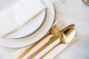 Crystal House - LoftAffair Collection