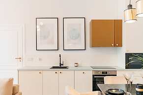 Crystal House - LoftAffair Collection